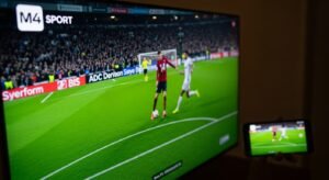 Transmisiune live de fotbal pe canalul M4 Sport prin IPTV, cu detalii clare 4K și grafică în limba maghiară.